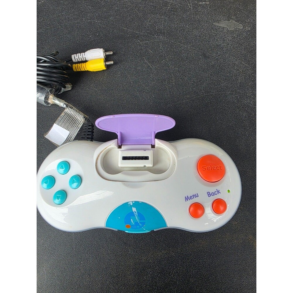 Vintage Hasbro Giga Pets Explorer  TV Plug Play Game Controller 2006 TESTED